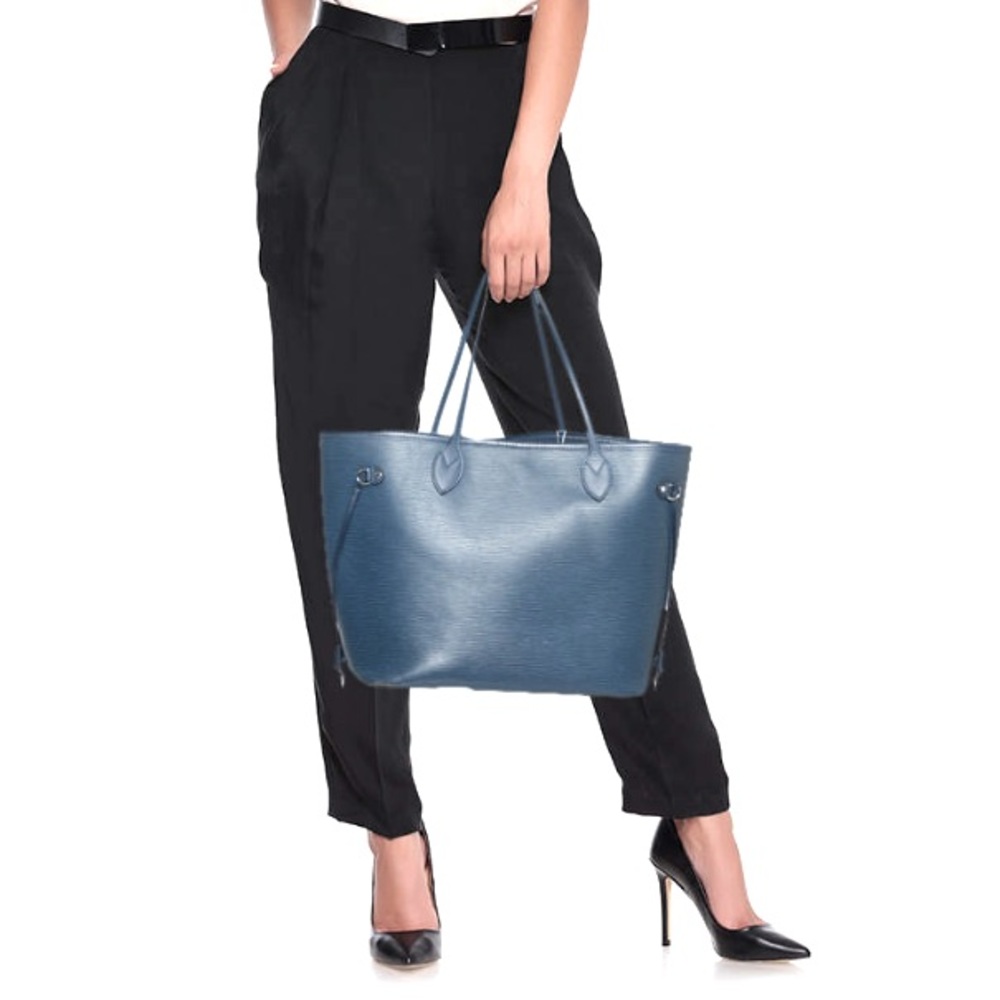 Louis Vuitton Epi Sapphire Neverfull MM